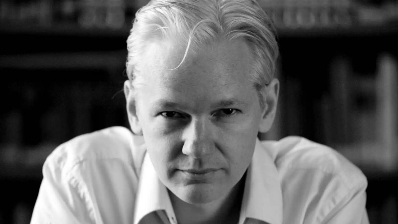 Julian assange: caído por la verdad - Parte Iv