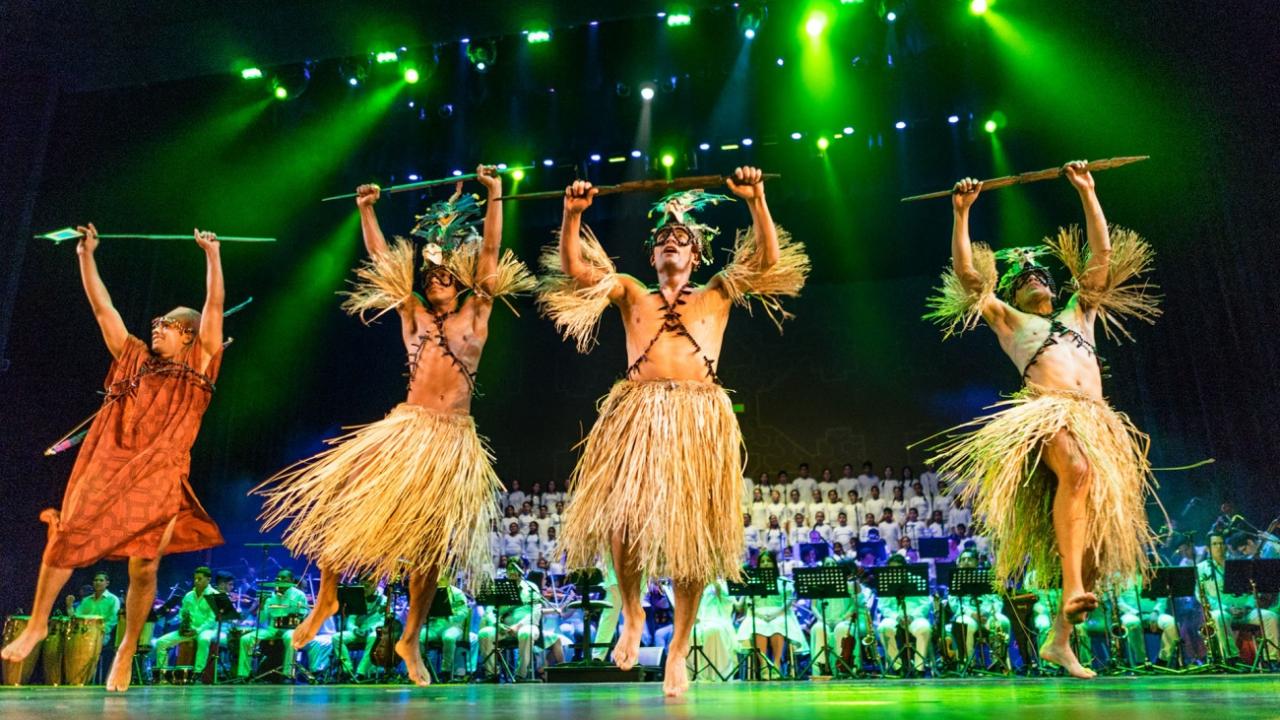 Ballet folclórico nacional del perú gala de Navidad Lleno de música, danza y color e historia